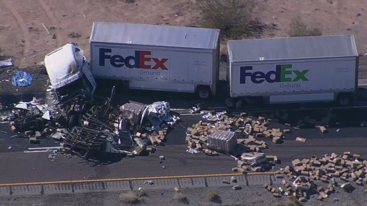Semi crash causes closure of eastbound I-10 west of Phoenix - YouTube