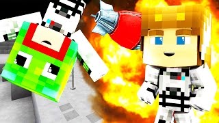 Minecraft  WHO'S YOUR DADDY? BABY NUKES THE MOON! (Baby's Travel To SPACE!)