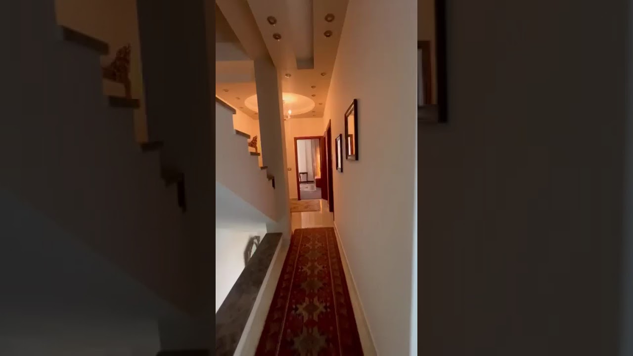 فيلا للبيع  تاون هاوس ميدل في كمبوند ليان بالتجمع الخامس للتفاصيل  01009906224