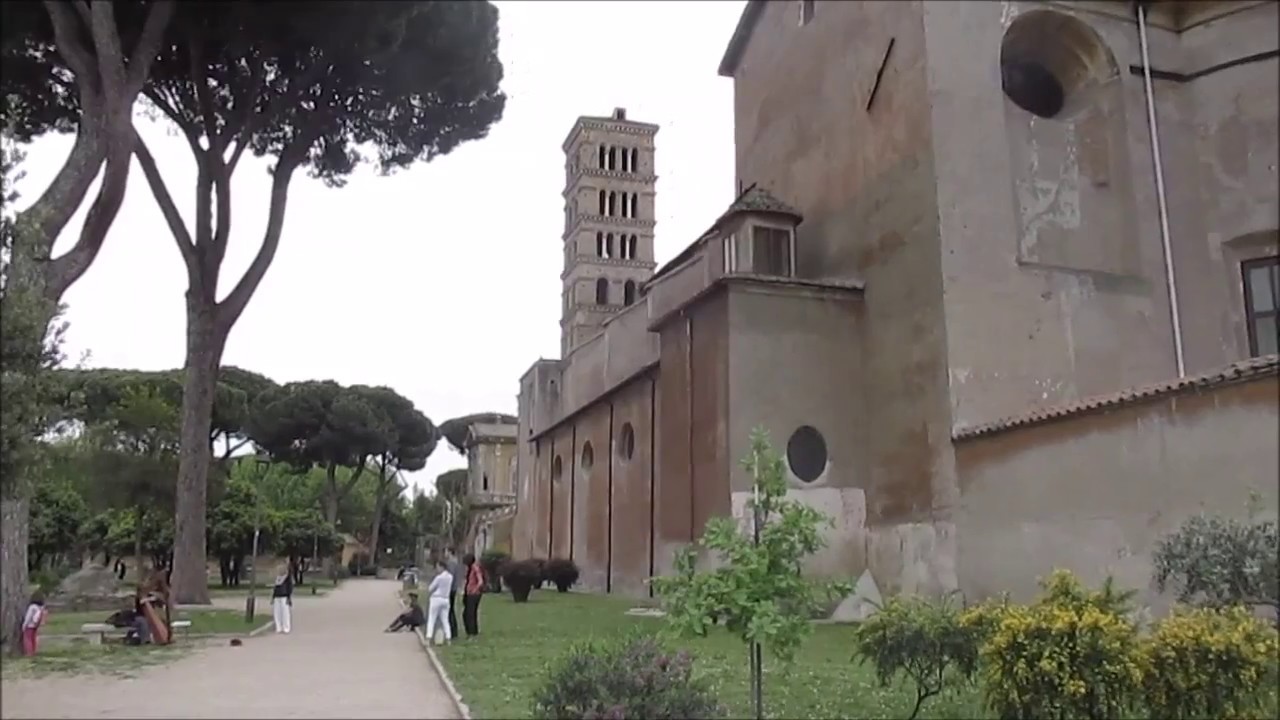 Walks in Rome, Italy: the Aventino Hill