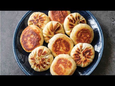 How to Make Pan Fried Veggie Buns | Vegan, Asian Recipe