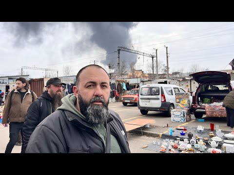Ищем ЦЕННЫЕ ВЕЩИ в МУСОРЕ на БАРАХОЛКЕ