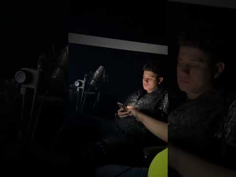 حزن مالي عنيك