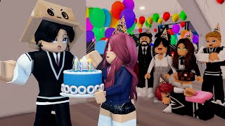 Download Lagu 👉 Jongen laat zich niet zien op school | Aflevering 70 | Verhaal Roblox MP3