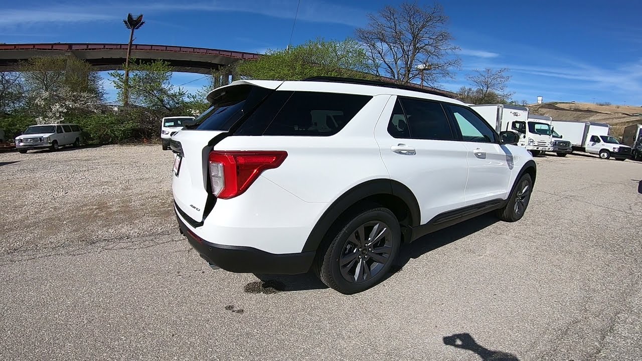21 Ford Explorer Xlt 4wd Star White Metallic Youtube 21 Ford Explorer Xlt 4wd Star White Metallic Youtube