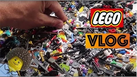 LEGO VLOG #125 / So Many Bricklink Orders this week / Sorting so many Accessories it is NOT FUNNY