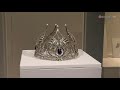 1800 бриллиантов для Мисс СССР: в Челябинск привезли уникальную корону
