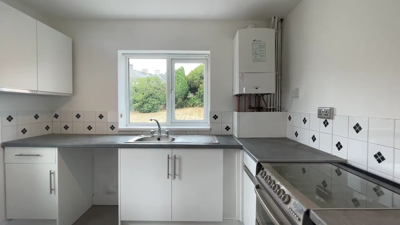 Bro Helen, Caernarfon, Gwynedd, LL55