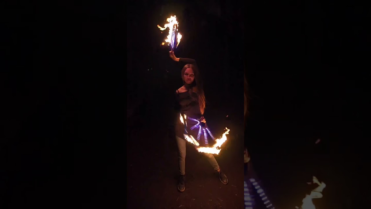 Led-fire fans 🔥 - YouTube