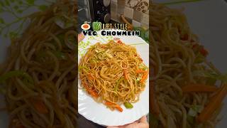 Street style veg chowmein 😋😍🥕#shorts #food #streetfood #viralshorts #chowmein