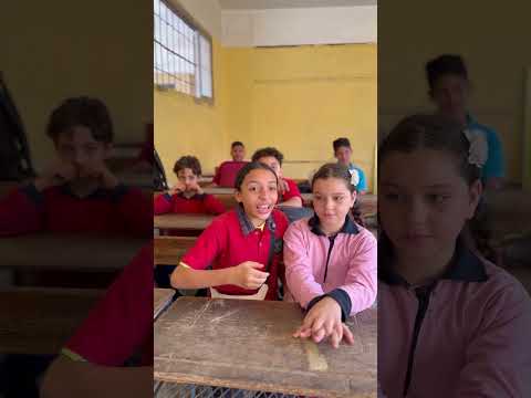 مستر يكشف اذكه بنت في المدرسه