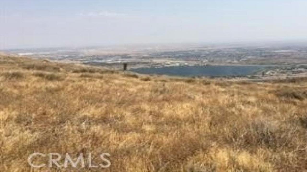 0 sky terrace, Palmdale, CA Presented by Gail Kopp.