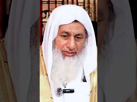 ما حكم النوم على البطن