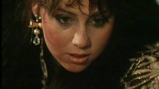 Warwick Capper - I Only Take What's Mine (1985) screenshot 5
