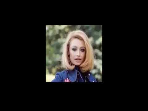 RAFFAELLA CARRÁ -