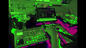 Techno Live Jam on Roland TR8s, Native Instruments Maschine Plus, Korg Electribe 2S and TD3