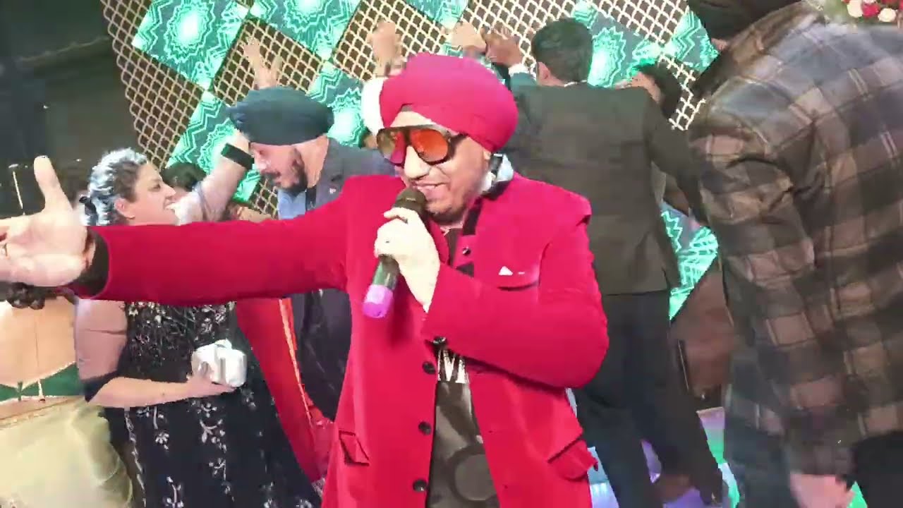 Montu Mast punjabi pop singer live performance cocktail party 