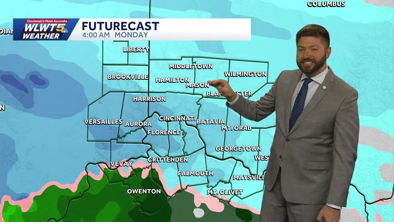 Timeline: When snow showers impact Monday for Greater Cincinnati - YouTube