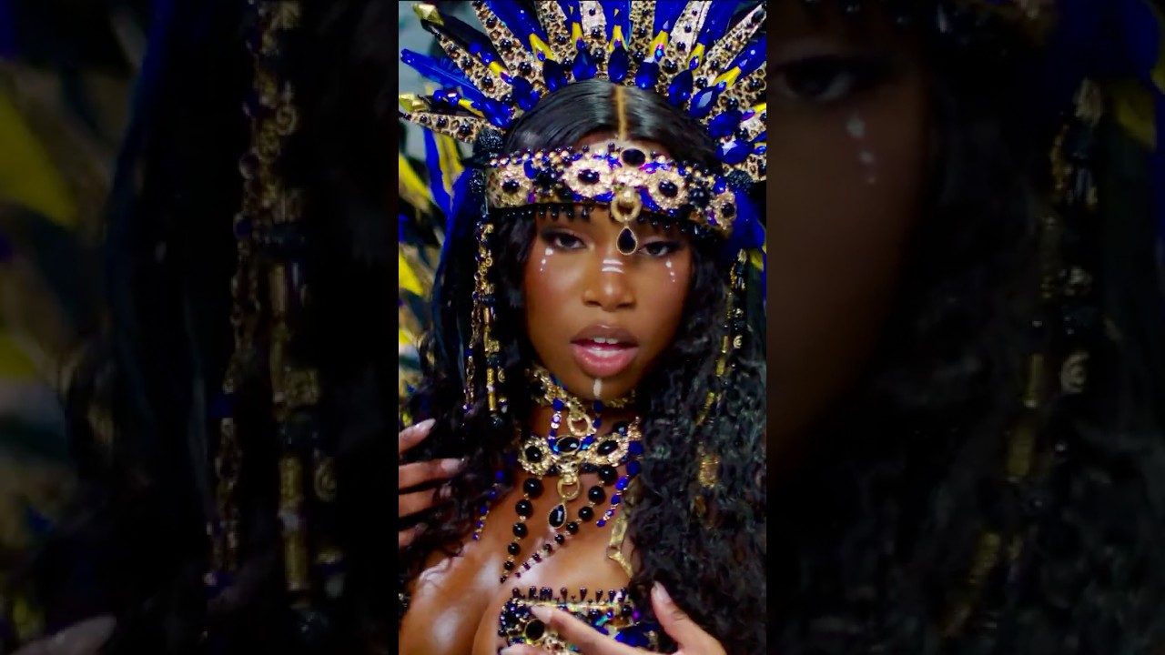 Is she giving Goddess ? Rate 1 -10? 