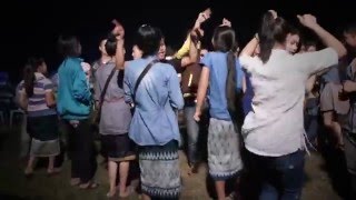 พอนปีใหม่ ພອນປີໃຫມ່ Wishing Lao New Year.