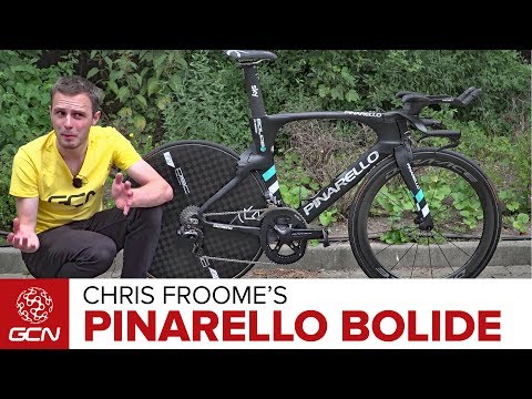 Video: Chris Froome bere časovku Pinarello na šotolinovou jízdu