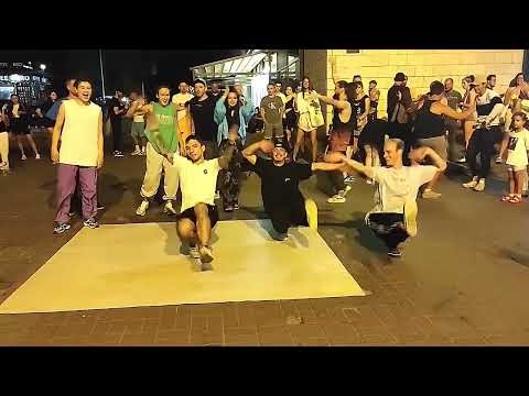 Київ Народні танці на бруківці Після обстрілу PRO Катерину Не Шевченкову