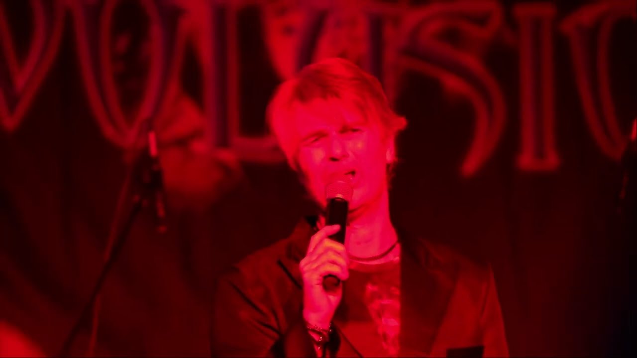 Evolusion - Live at the 720 Room