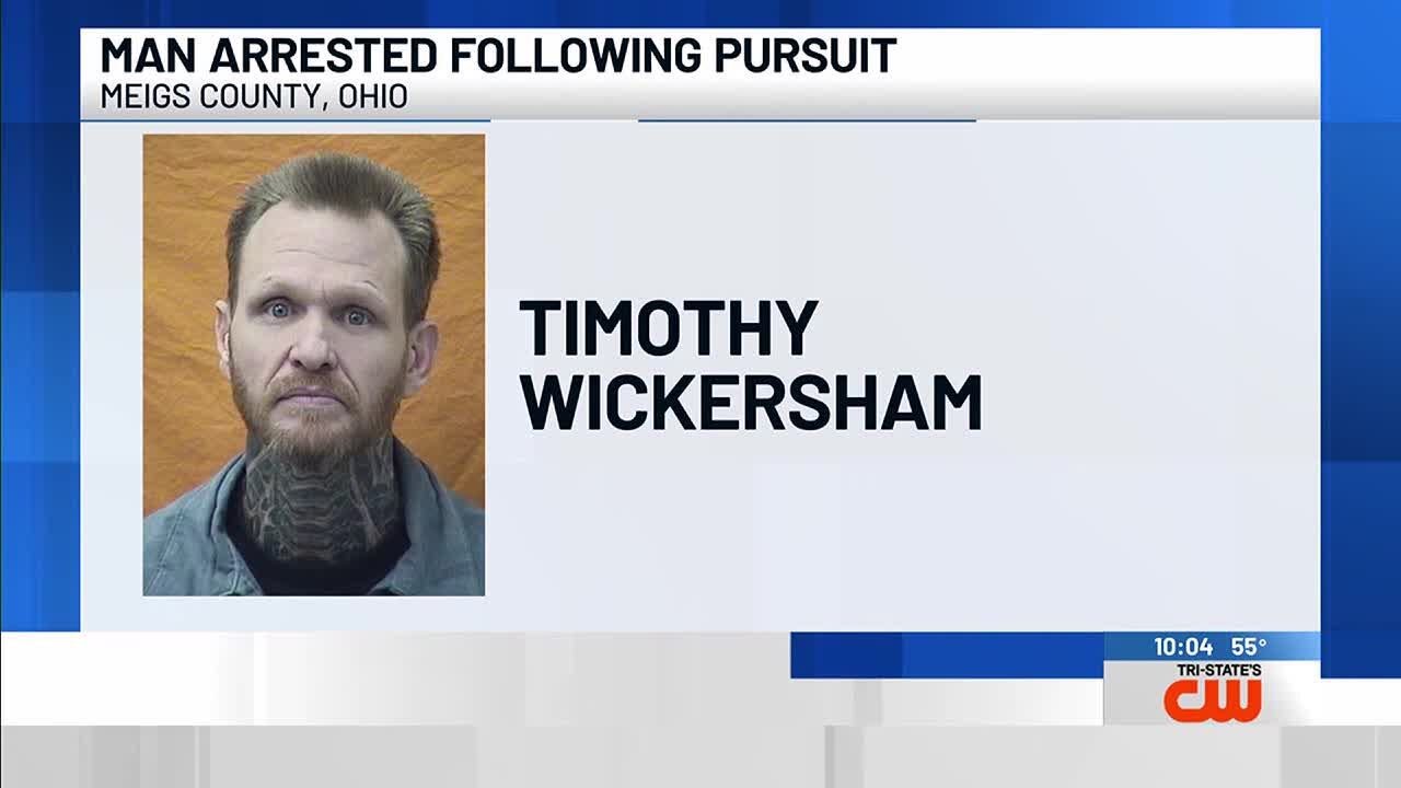 Man arrested after pursuit, thanks to delivery driver