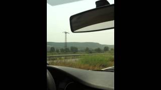 Yel Vurdu Bir Yandan Bir Yana Döndüm