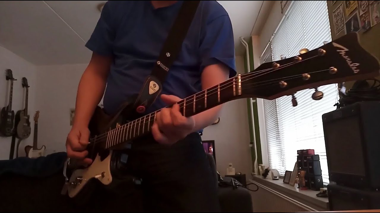 MORALES mosrite copy (japan 1968) - YouTube