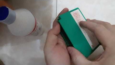 how to open a famicom catridge safely