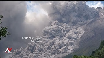 Merapi Eruption !  The biggest lava dome avalanches on March 11, 2023