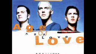 Download Lagu Scooter - The Age of Love - Dancing in the Moonlight. MP3