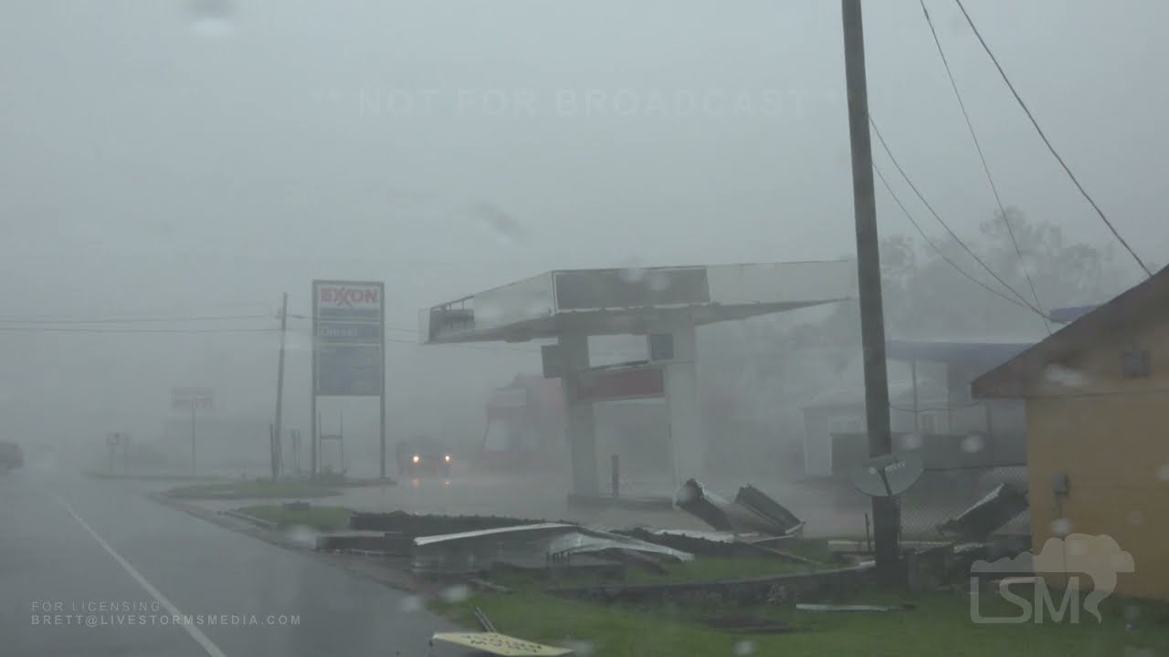 08-29-2021 Lockport, LA - Hurricane Ida - Damage to homes and buildings