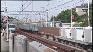 [Credit to @elat8058 ] Tokyo Metro 9000 series departs Tamagawa, Seibu 40000 series passes