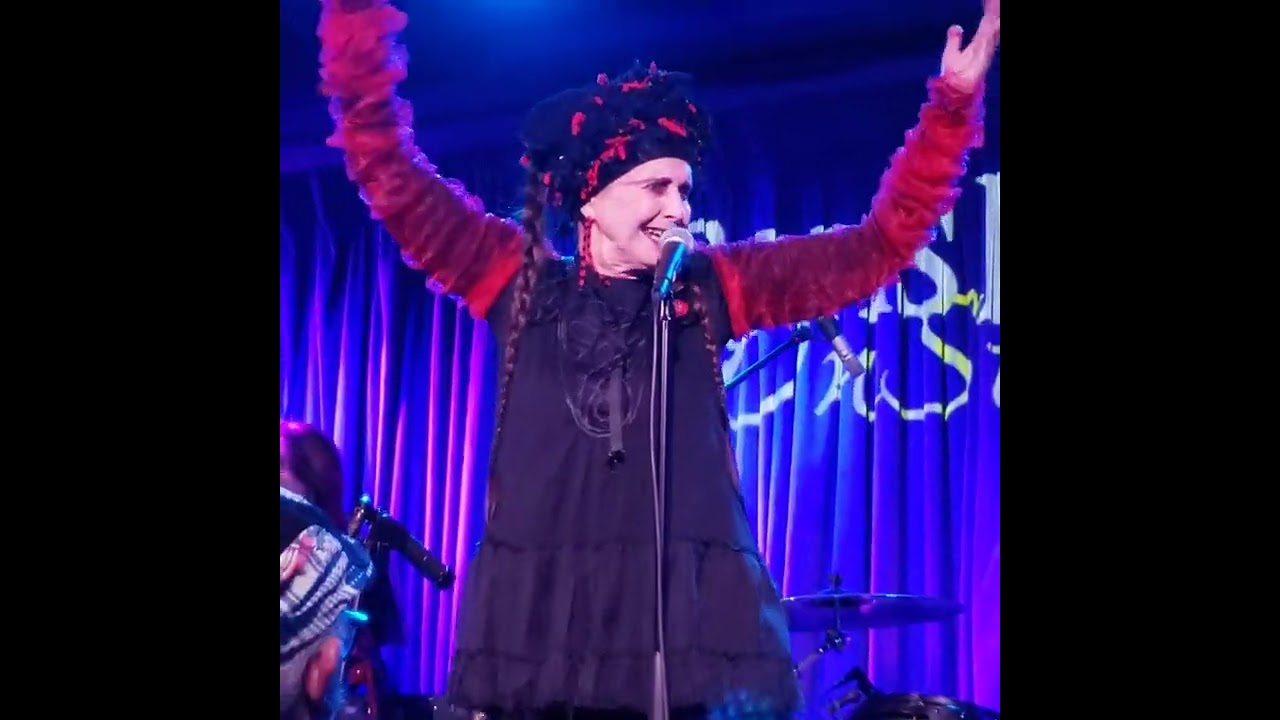 Jennifer Blowdryer, live, Broken Word Storytelling, August