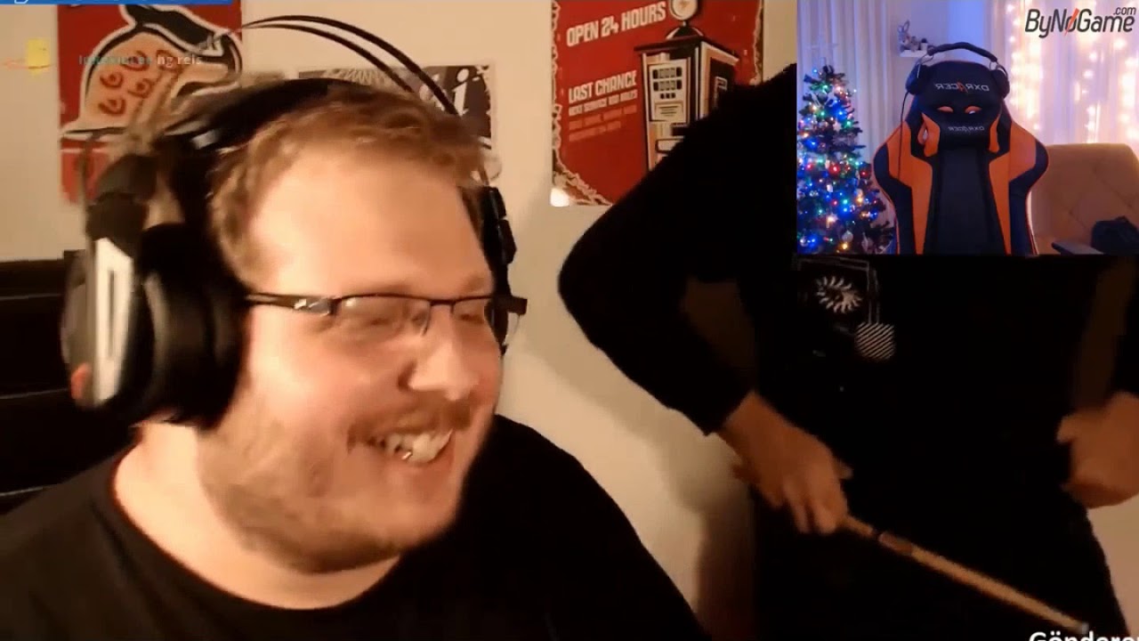 MiaFitz - Twitch Edits 253 İzliyor..