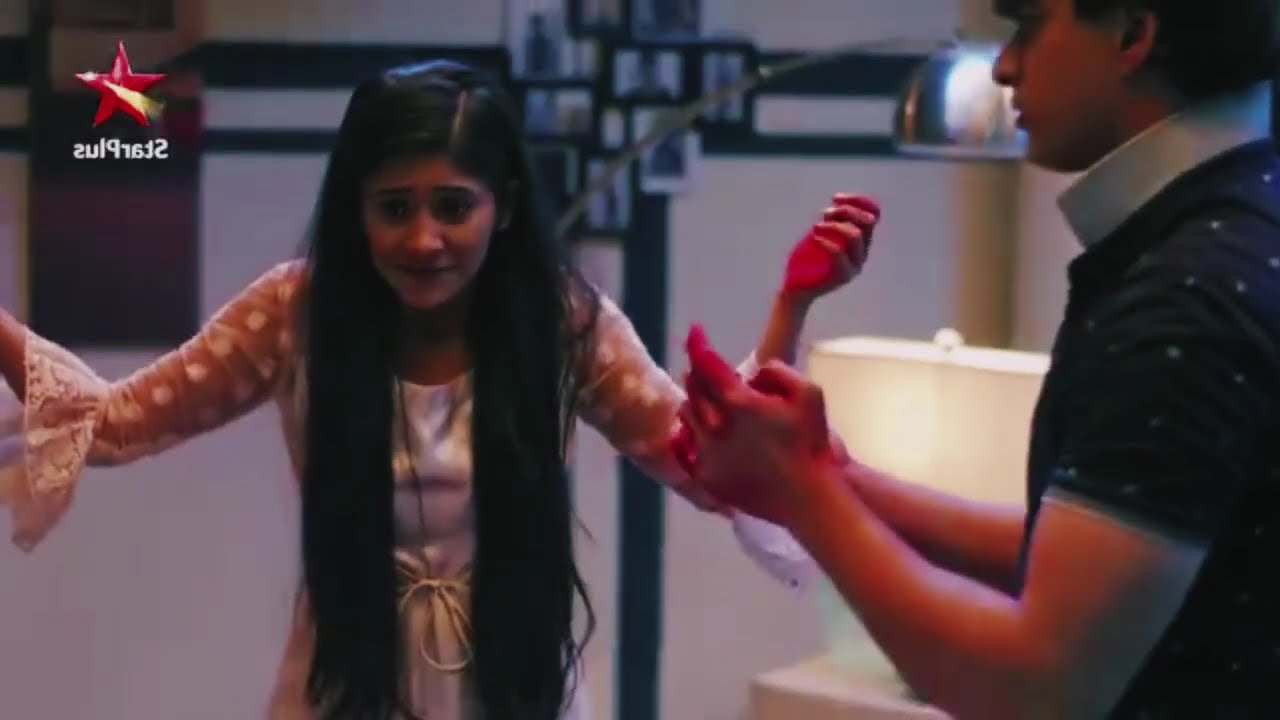 Naira or kartik ki phli holi kya dadi lgawayegi rang aaiye dekhte hai 🤔 🤔