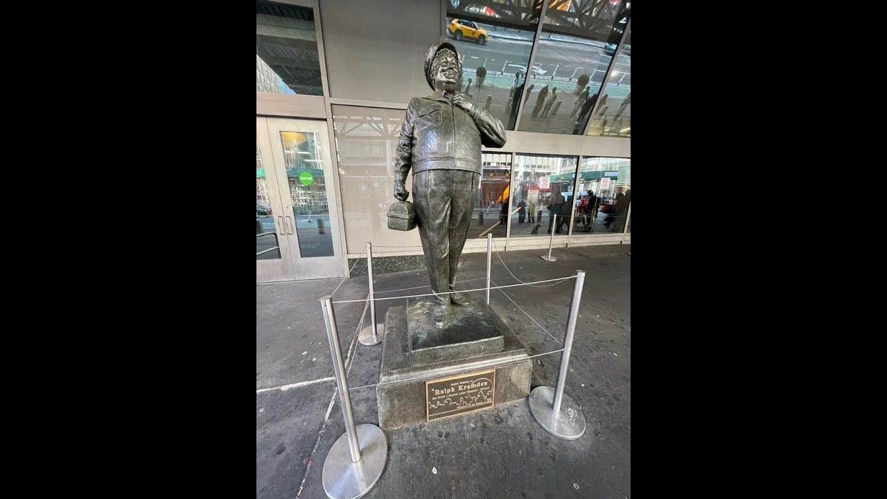 Ralph Kramden Statue Honeymooners Manhattan New York Port Authority Bus ralph-kramden-statue-honeymooners-manhattan-new-york-port-authority-bus