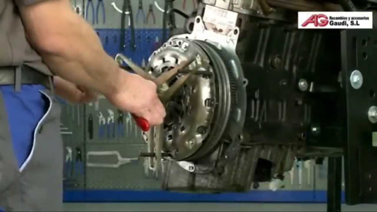 Kit embragues distribuidor RECAMBIOS GAUDI - YouTube