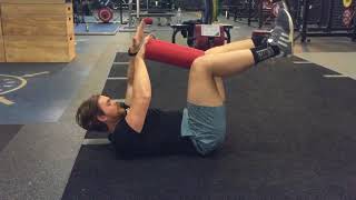 Dead bug - Assisted (foam roller)