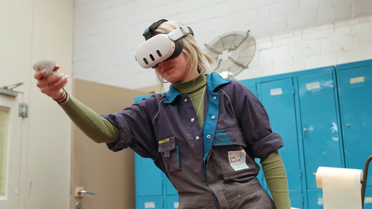 Met de HoloLens leren op VTI Waregem