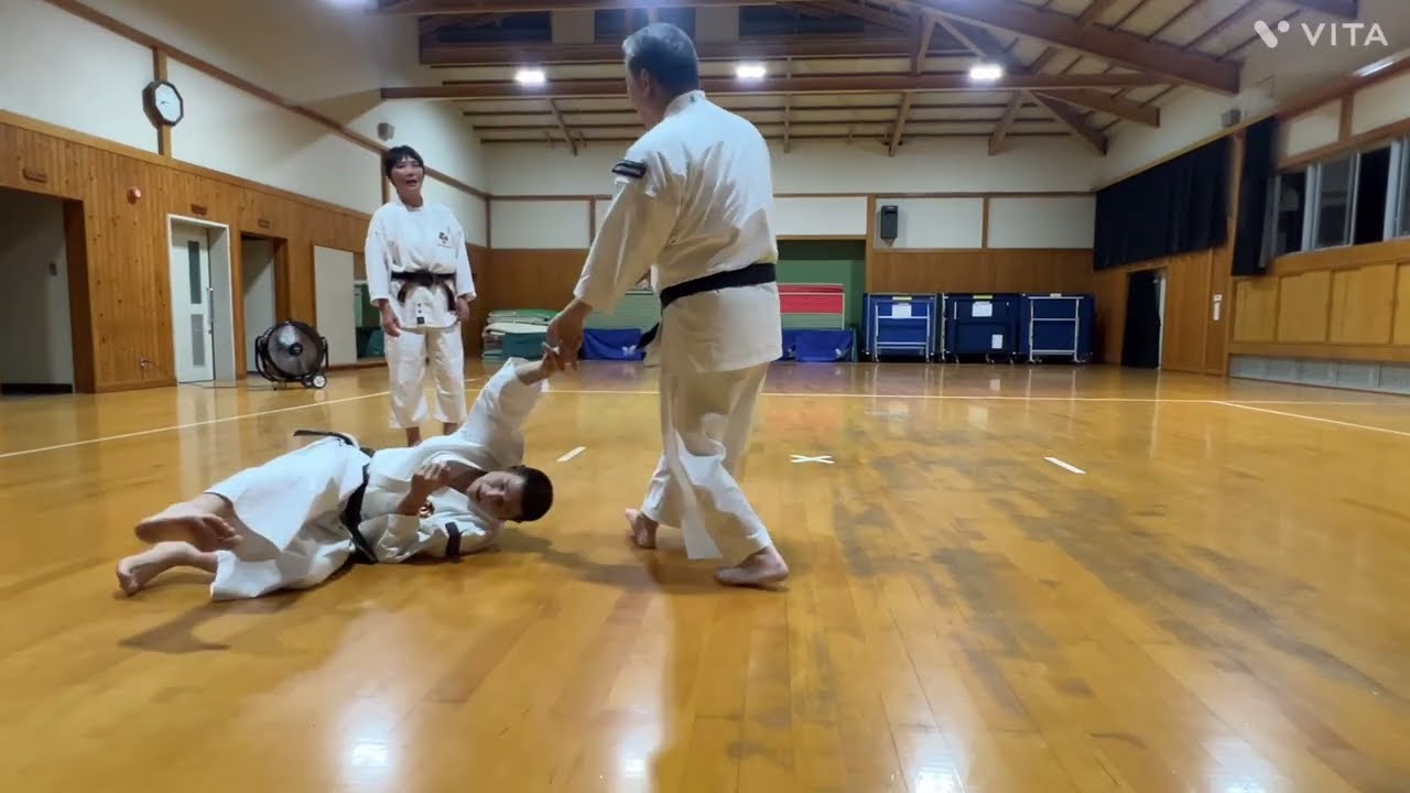 使える護身術】 手を組んだ時の対応 Art of self-defense 少林寺拳法高