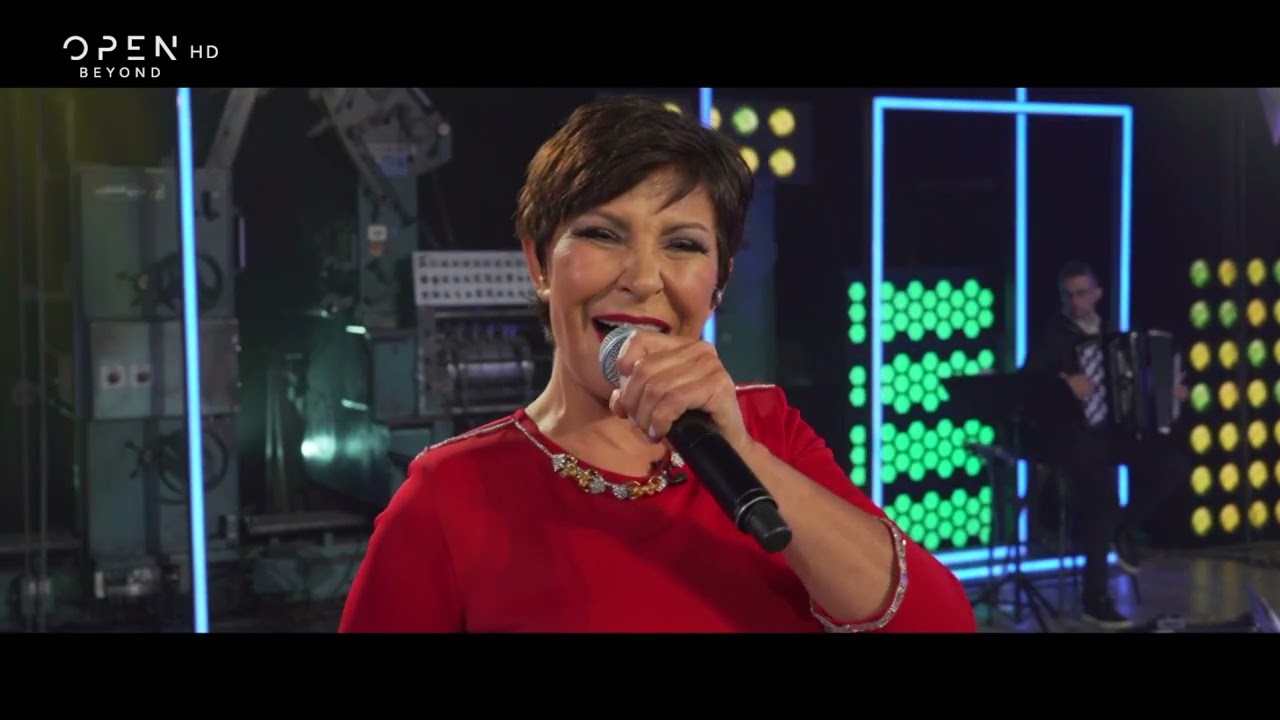 Κωνσταντίνα - Έχω μια καρδιά | Ένα Τραγούδι Ακόμα (Πρωτοχρονιά)