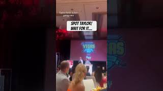 #traviskelce auctioning #taylorswift tix at #mahomes charity gala in #lasvegas  📸 SophiaRomo27