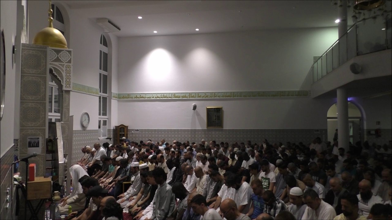 القارئ محمد فضيل.من سورة الزمر. مسجد المهاجرين (المانيا) رمضان 2017