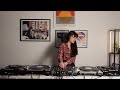 Dionne / techno set (old, new, tribal, trancy, acid)