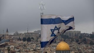 Trump begins process of moving US embassy to Jerusalem