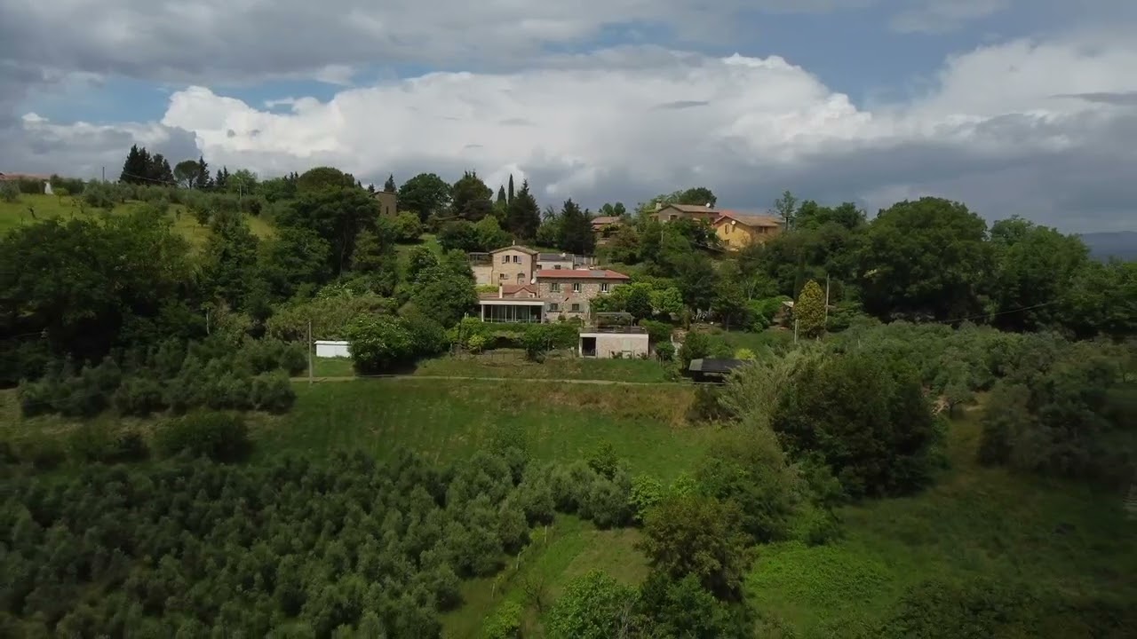 Casale in vendita a Calvi dell'Umbria