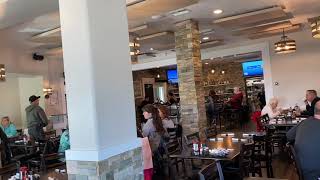 Oceanside Beach Bar & Grill serves good food with great views